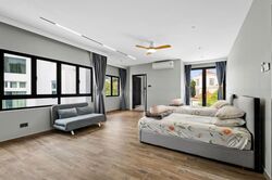 Kew Drive (D16), Detached #464496151